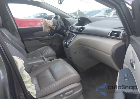 2015 Honda Odyssey Touring/Touring Elite z USA, uszkodzony, nr VIN 5FNRL5H91FB001568